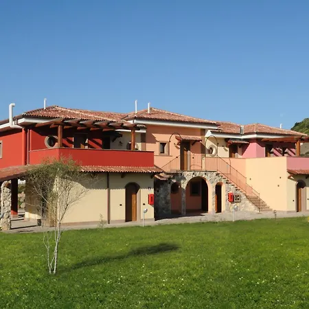 Готель Sa Cheya Relais & 4*