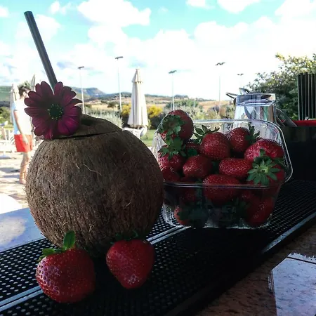 Готель Sa Cheya Relais &