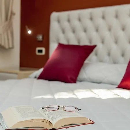 Готель Sa Cheya Relais &