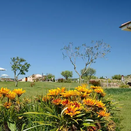 Sa Cheya Relais & Готель 4*